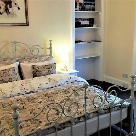 Cozy Central Apartment 인버네스 외부 사진